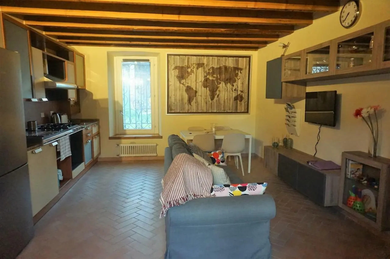 La Casa Di Edone Lägenhet Monzambano