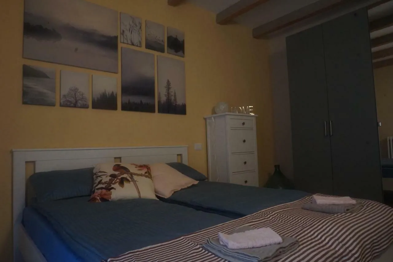La Casa Di Edone Appartement Monzambano Italië